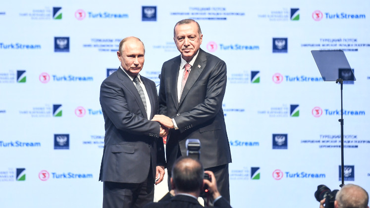 Turkijos „adaptyvi oportunistinė“ diplomatija su Rusija