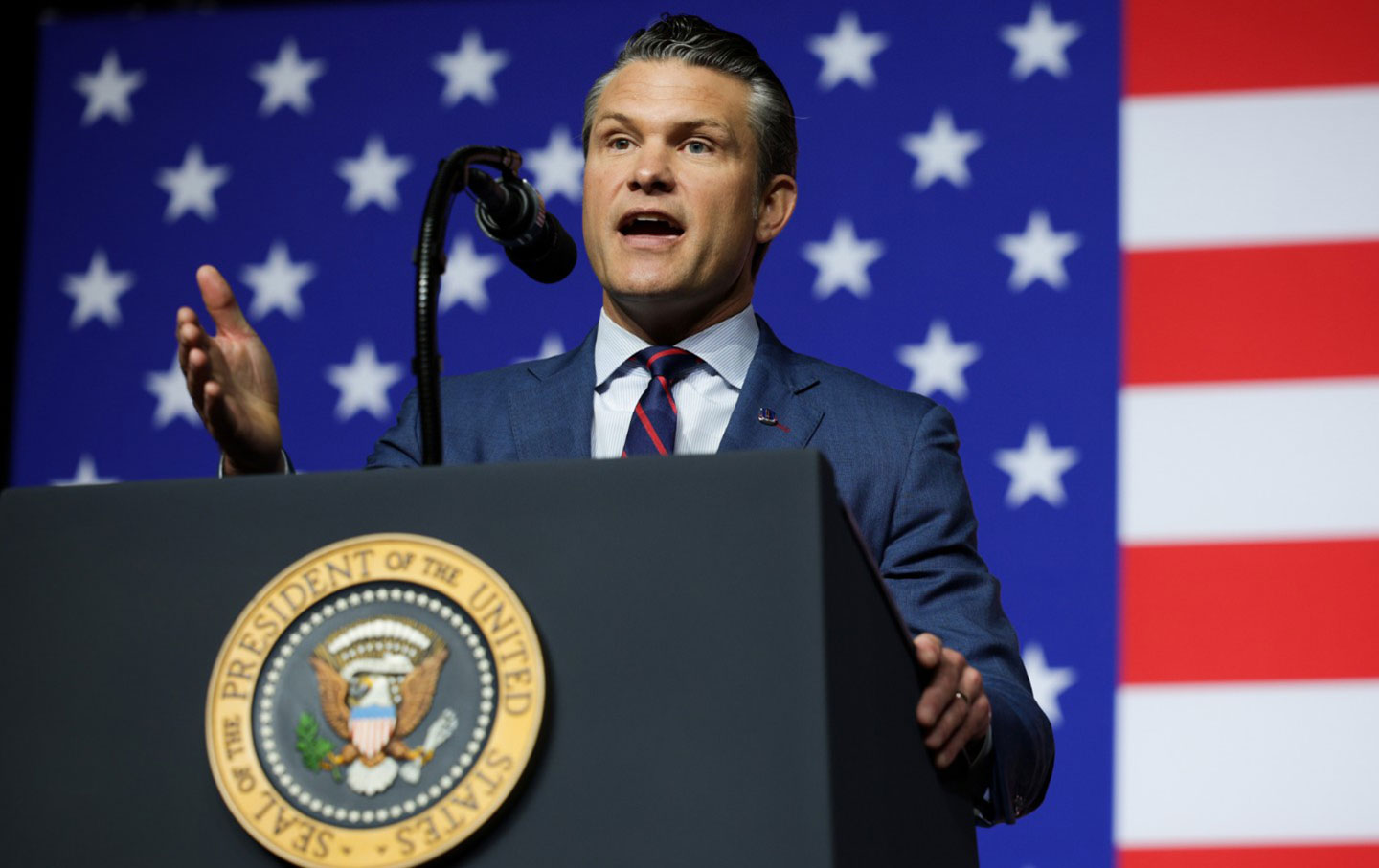 Hegsetho „Quantico“ farsas: bauginantis ar keistai nuraminantis?