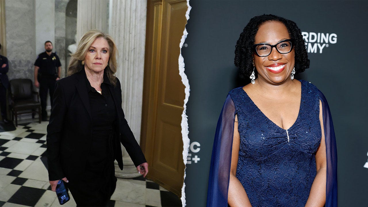 Blackburn ragina Robertsą ištirti Justice Jackson dėl pasirodymo Grammy apdovanojimuose