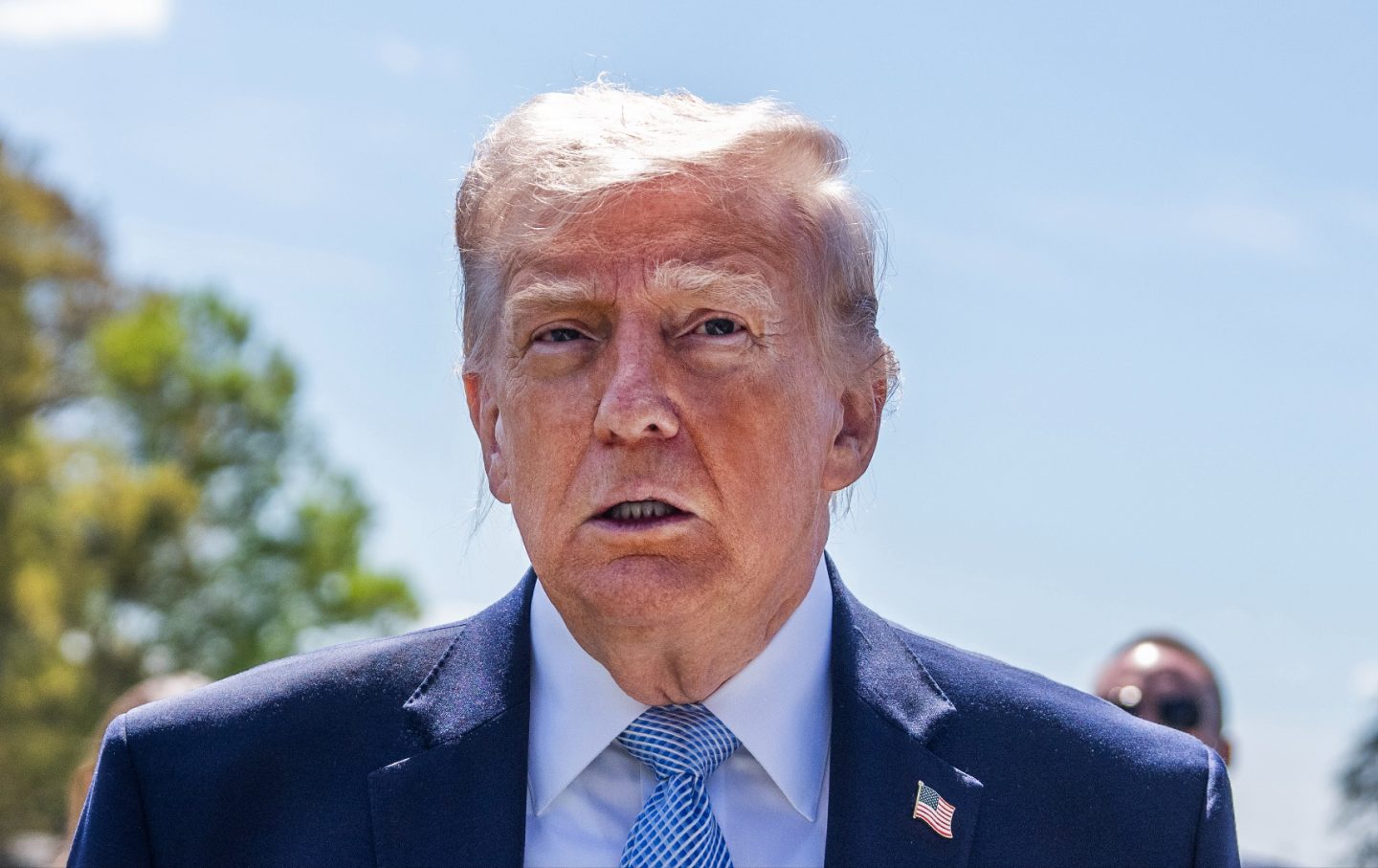 Šis beprotis traukia mus prie Armagedono slenksčio