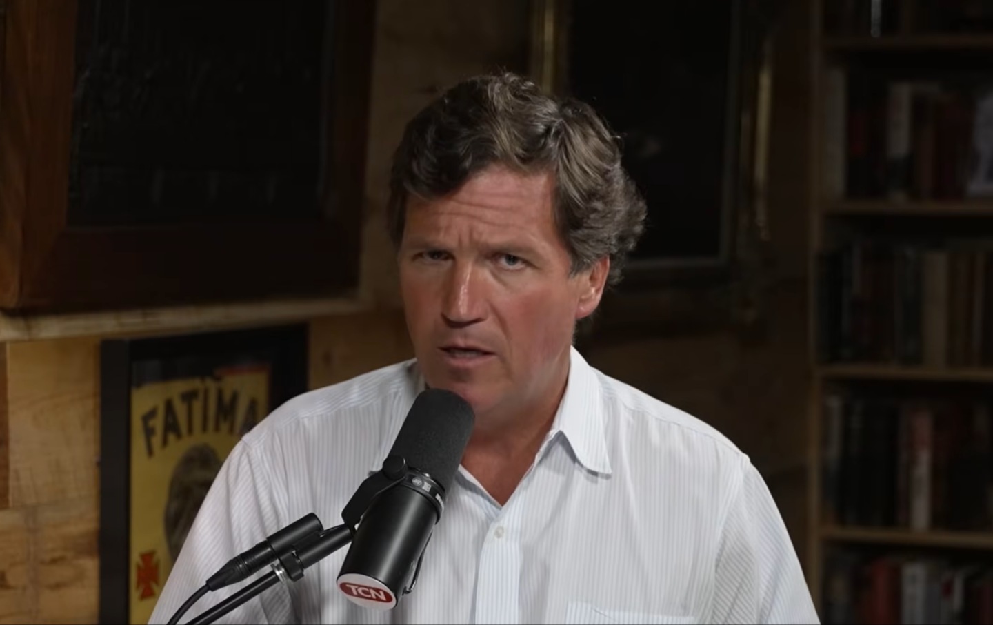 Tuckeris Carlsonas nėra jūsų sąjungininkas prieš karą