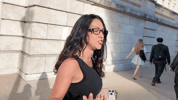 Lauren Boebert keikia žurnalistę dėl kaltinimų Thomaso Massie aferoje